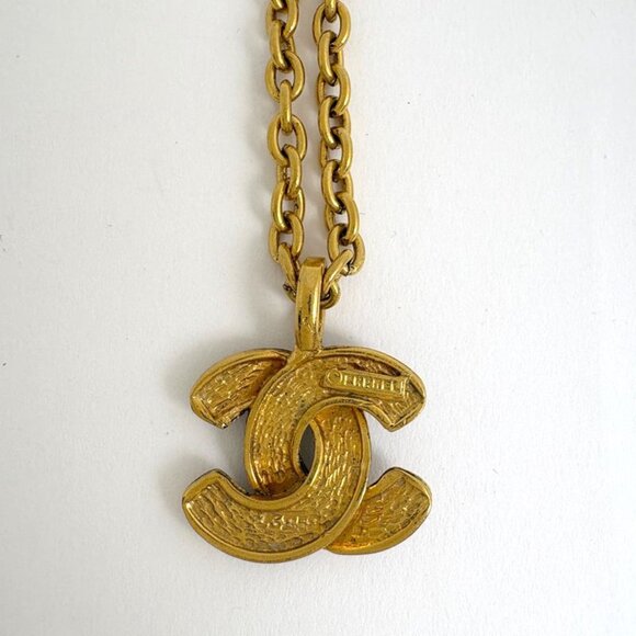 Chanel CC Logo Chain Necklace Quilted Gold Plated - Picture 2 of 6